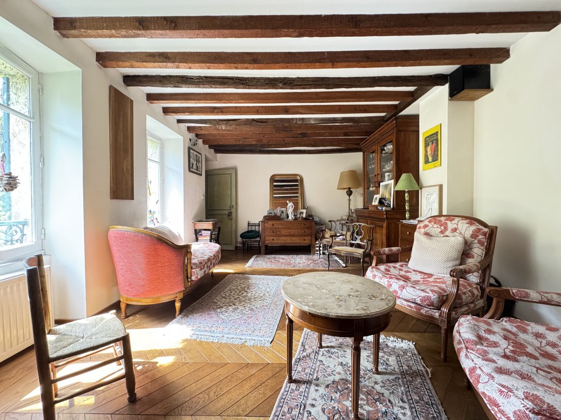 House in Forêt, Saint-Germain-en-Laye, France 1 - 18509131
