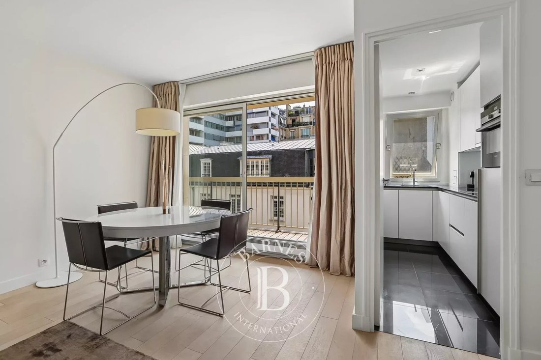 Apartment in Porte Dauphine, Paris 16e Arrondissement, Paris 5 - 18517747