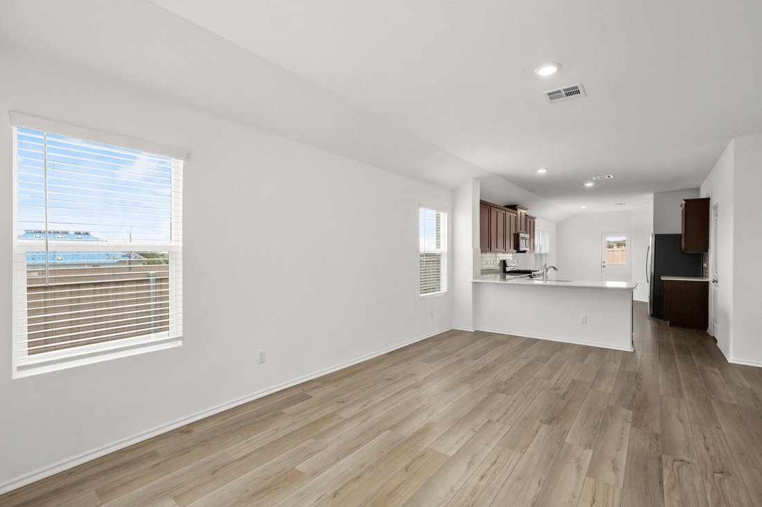 House in Bastrop, Texas, United States 4 - 18513458