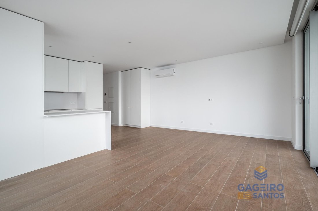 Apartment in Sao Martinho do Porto, Leiria District, Portugal 1 - 18510076