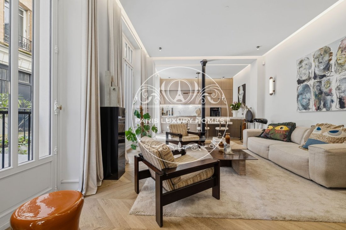 Apartment in Palais Royal, Paris 1er Arrondissement, Paris 5 - 18515470