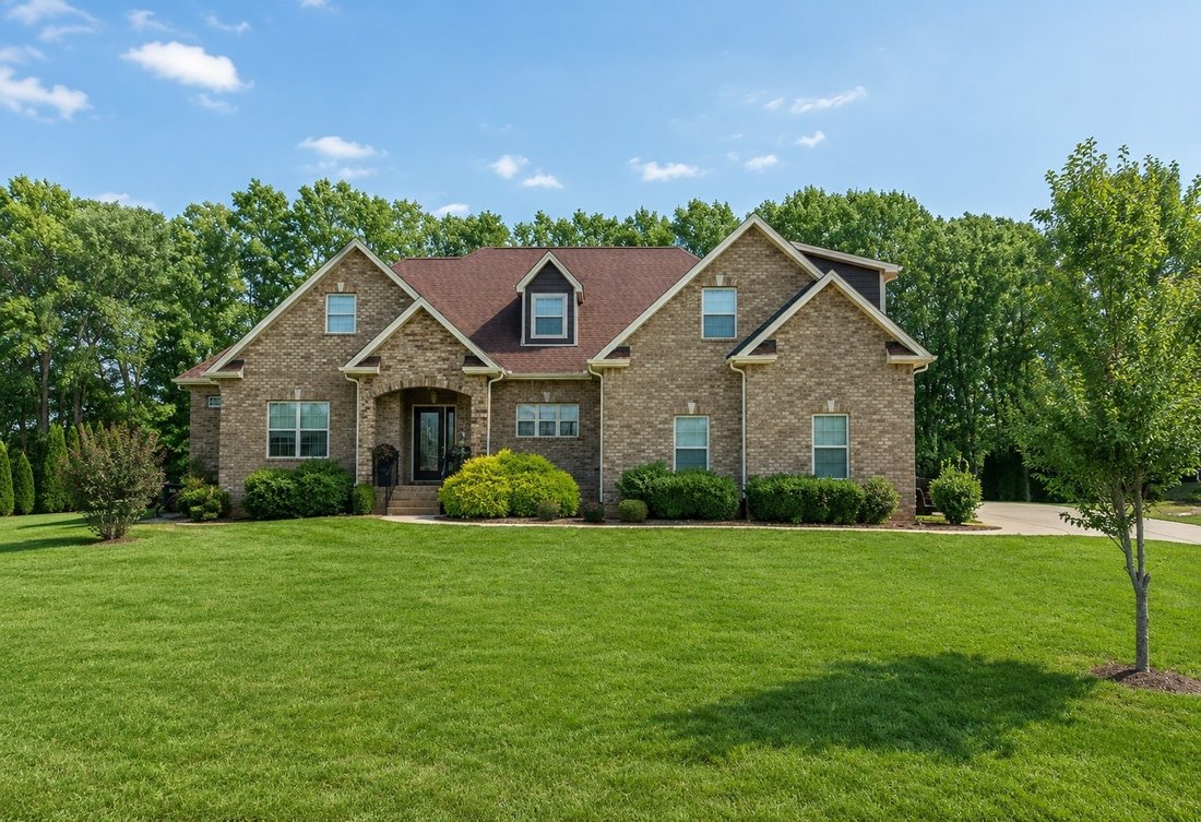 House in Gallatin, Tennessee, United States 2 - 18515213