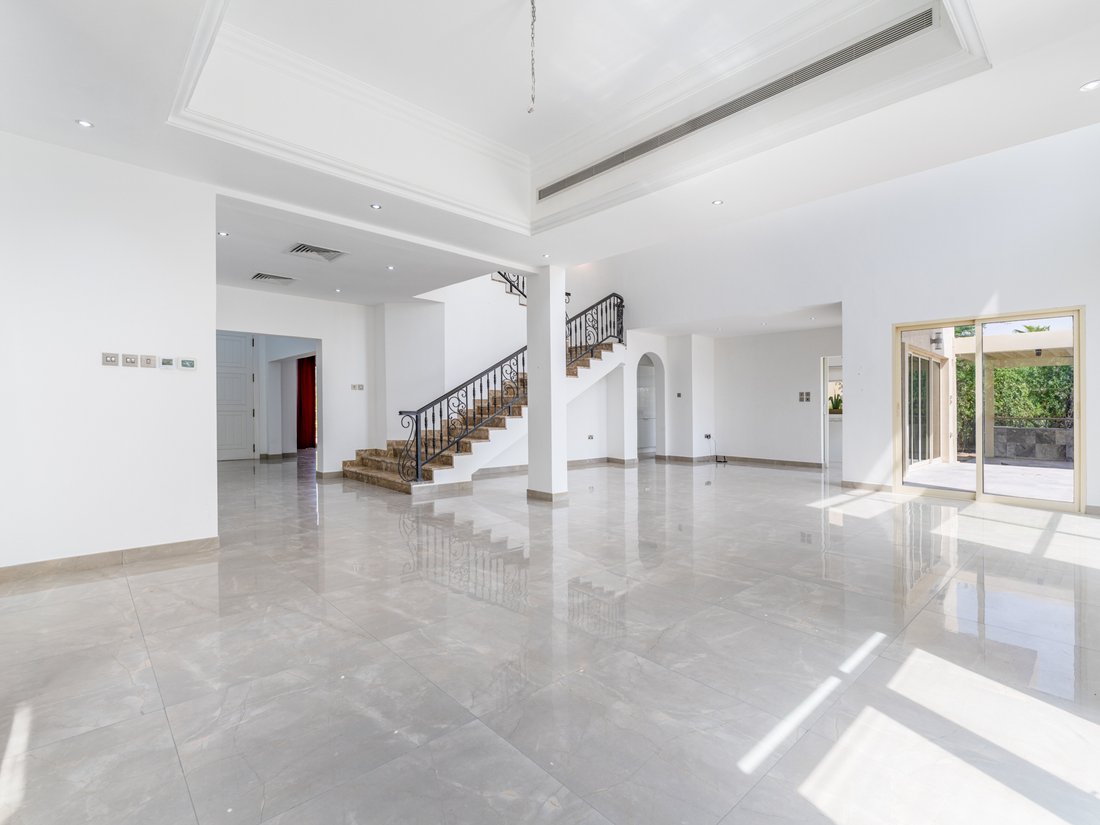 Villa in Jumeirah Islands / Juzur Jumeirah, Dubai, United Arab Emirates 4 - 18412165