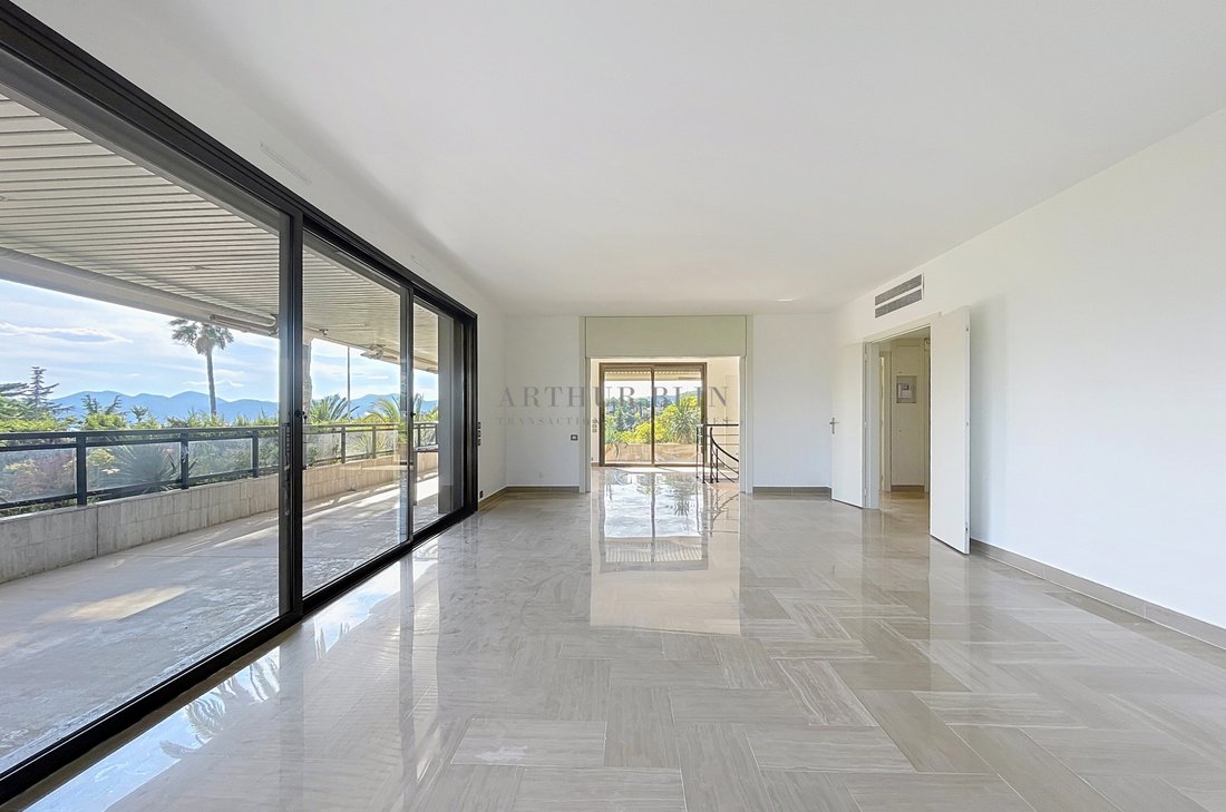Apartment in Cannes, Provence-Alpes-Côte d'Azur, France 1 - 18513593