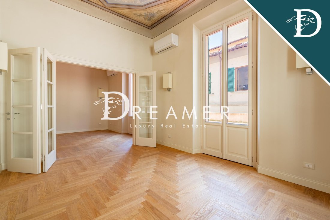 Apartment in Center, Florence, Tuscany 4 - 18488153