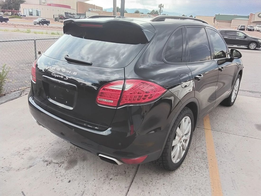 Suv in Colorado Springs, CO, United States 5 - 18516388