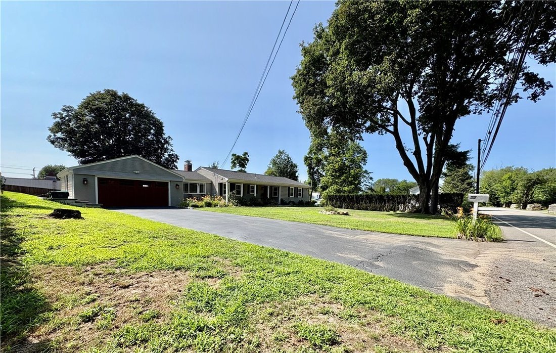 House in Warwick, Rhode Island, United States 3 - 18508288