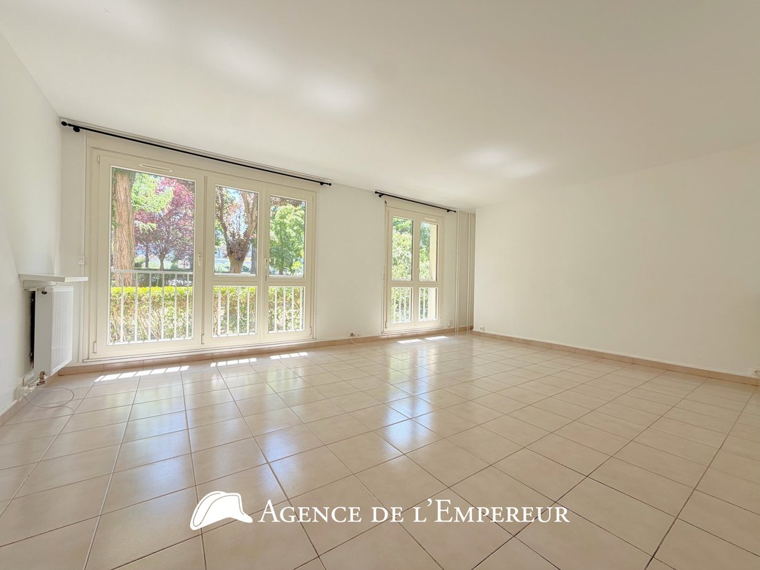 Apartment in Centre Ville, Rueil-Malmaison, France 2 - 18520329