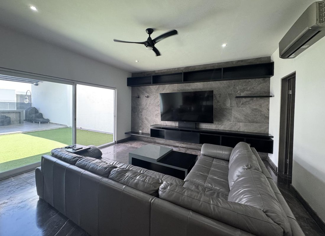 House in Monterrey, Nuevo Leon, Mexico 5 - 18510547