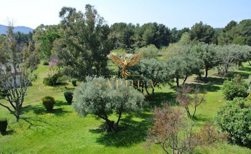 Land in La Cadiere-d'Azur, Provence-Alpes-Côte d'Azur, France 1
