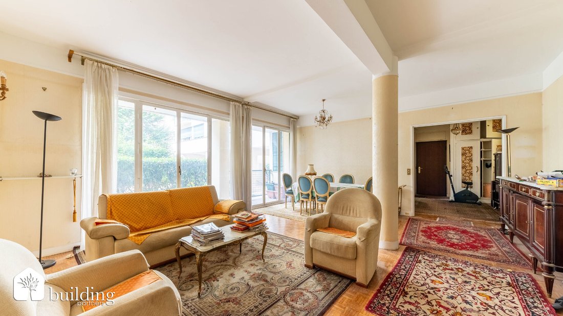 Apartment in La Fourche-Guy Môquet, Paris 17e Arrondissement, Paris 5 - 18515544