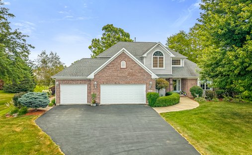 House in Poplar Grove, Illinois, United States 1