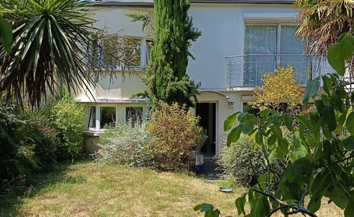 Villa in Sud Gare, Rennes, France 1