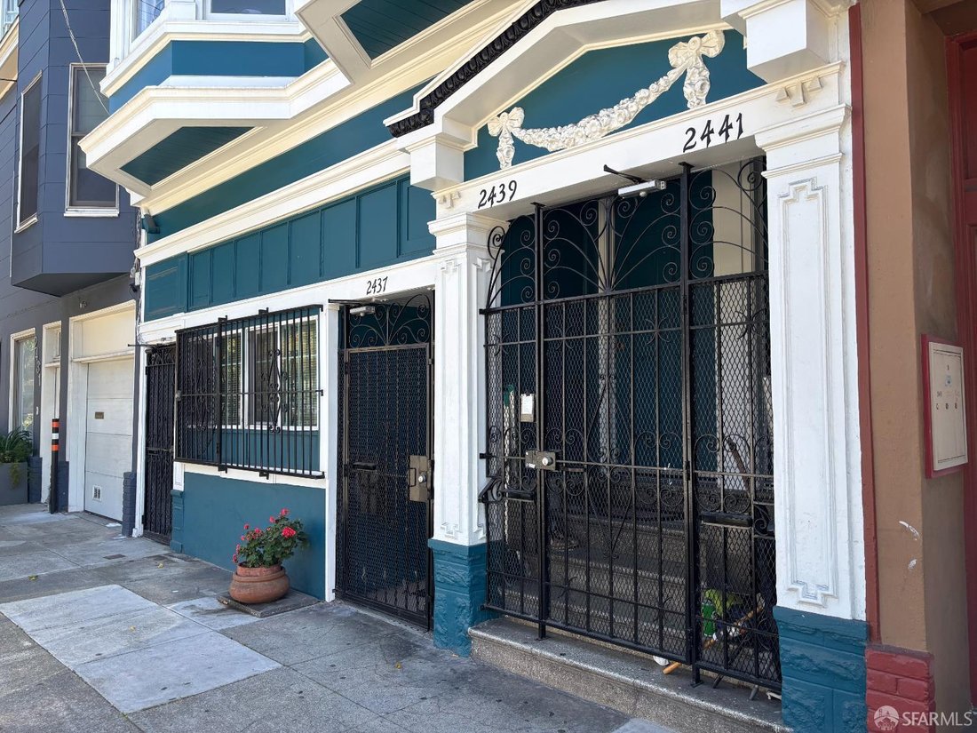 House in San Francisco, California, United States 3 - 18506039