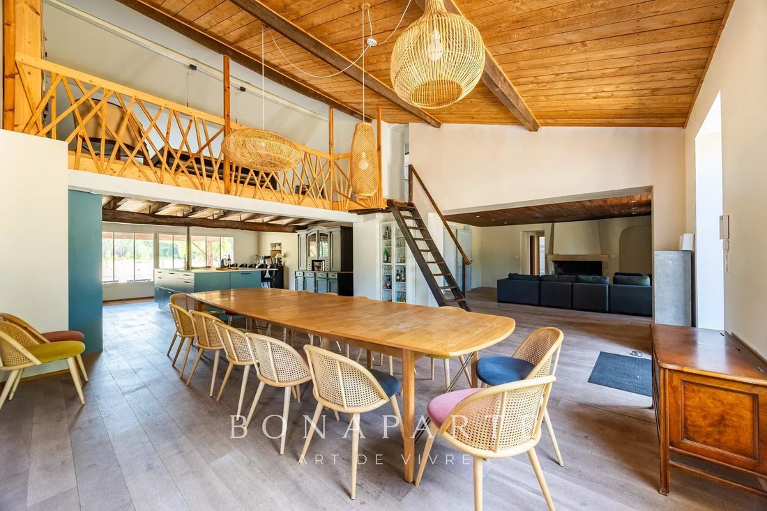 Farm Ranch in Gaillan-en-Medoc, Nouvelle-Aquitaine, France 5 - 18509935