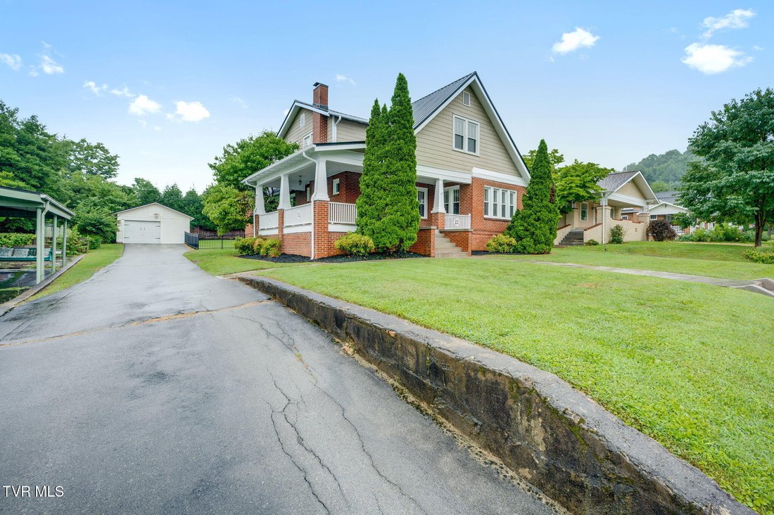 House in Elizabethton, Tennessee, United States 3 - 18511036