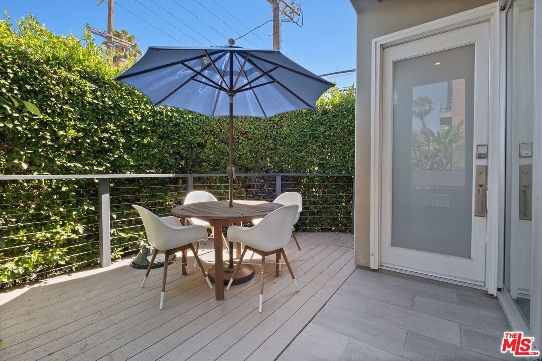 Condo in Los Angeles, California, United States 2 - 18520576