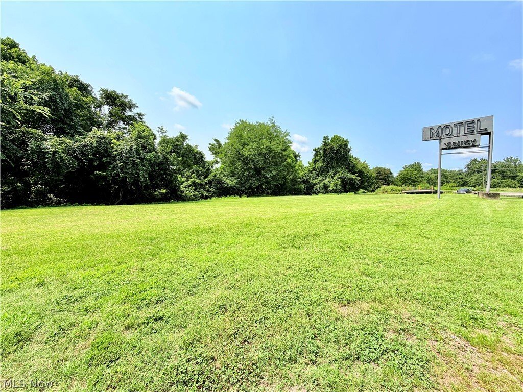 Apartment in Belpre, Ohio, United States 3 - 18521110