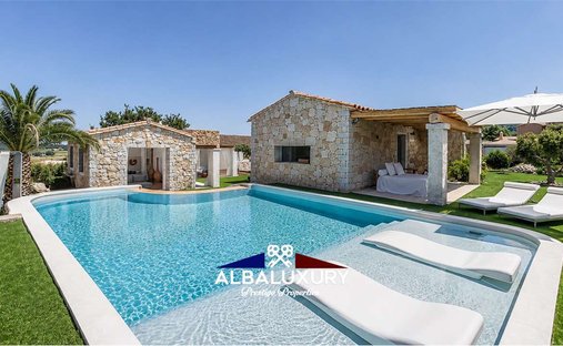 Villa in Castiadas, Sardinia, Italy 1