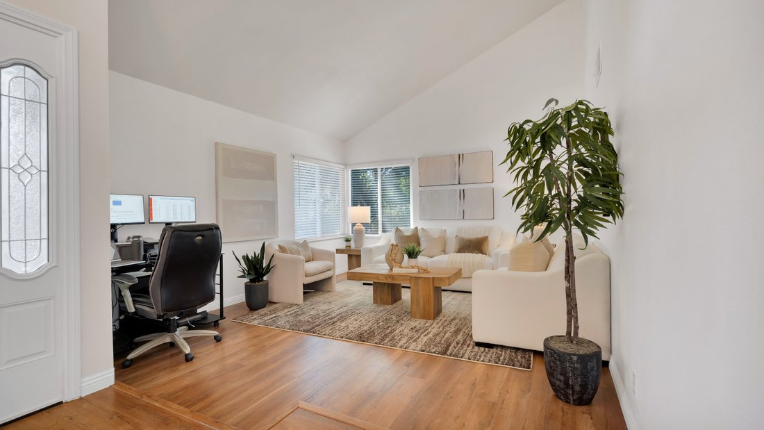 House in Irvine, California, United States 5 - 18510636