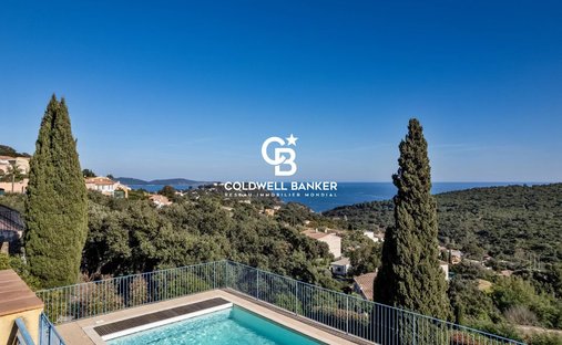 Villa in Sud, Cavalaire-sur-Mer, France 1