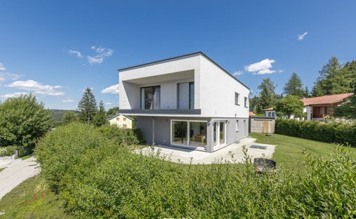 House in Eidenberg, Upper Austria, Austria 1