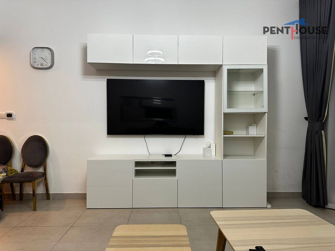 Apartment in Umm Suqeim, Dubai, United Arab Emirates 5 - 18509320