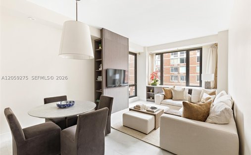 Condo in New York, New York, United States 1