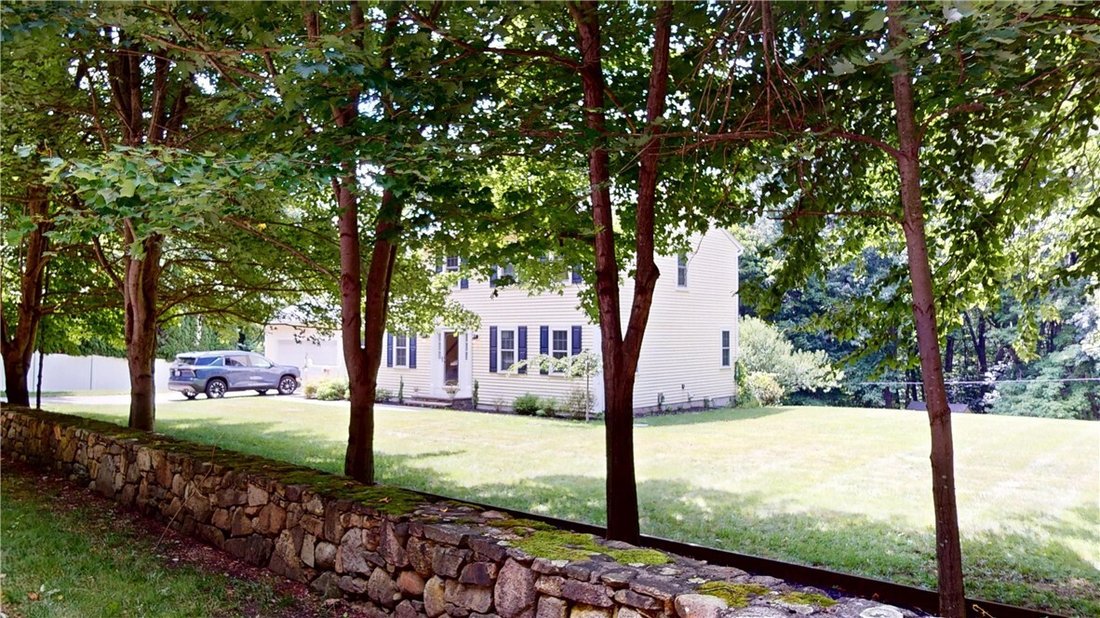 House in North Smithfield, Rhode Island, United States 3 - 18514969