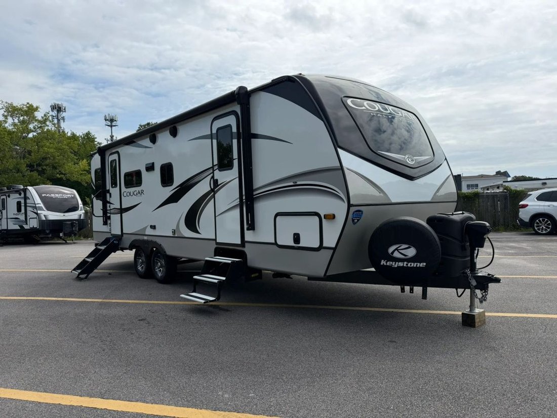 2021 Keystone RV Cougar Half-Ton 25RDS in Virginia Beach, VA, United States 2 - 18514058