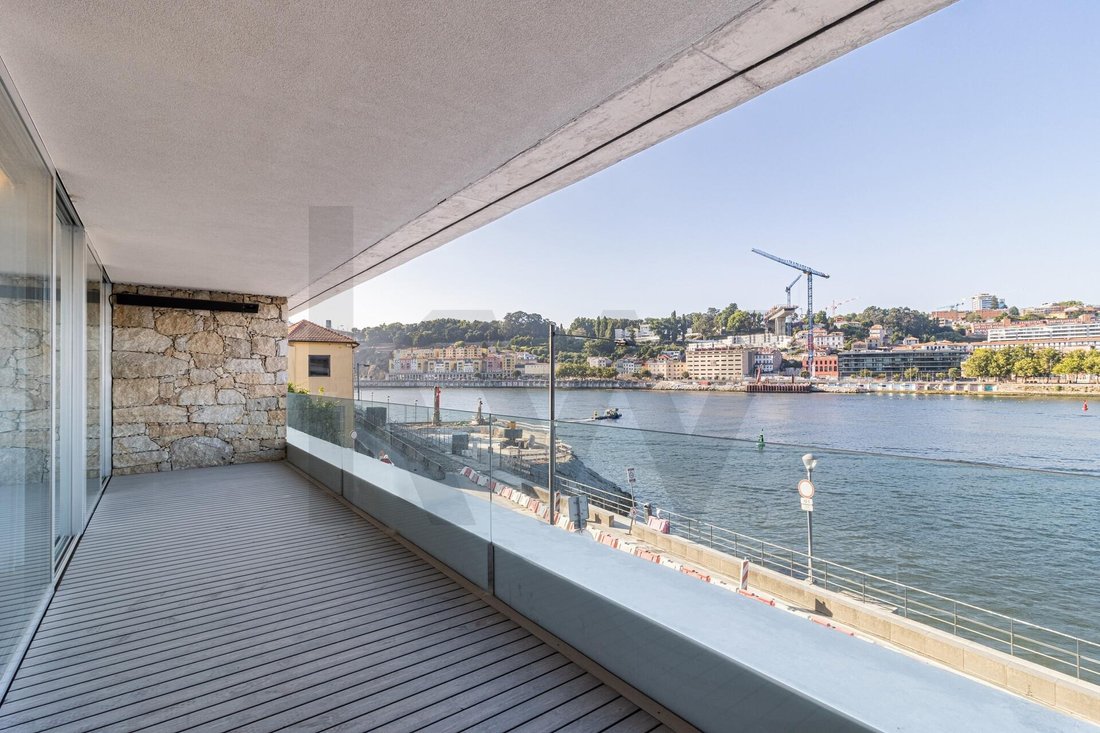 Apartment in Santa Marinha e Sao Pedro da Afurada, Porto District, Portugal 2 - 18508798