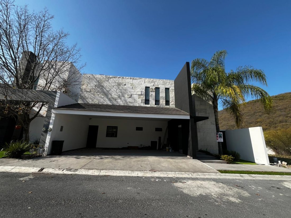 House in Monterrey, Nuevo Leon, Mexico 1 - 18521833