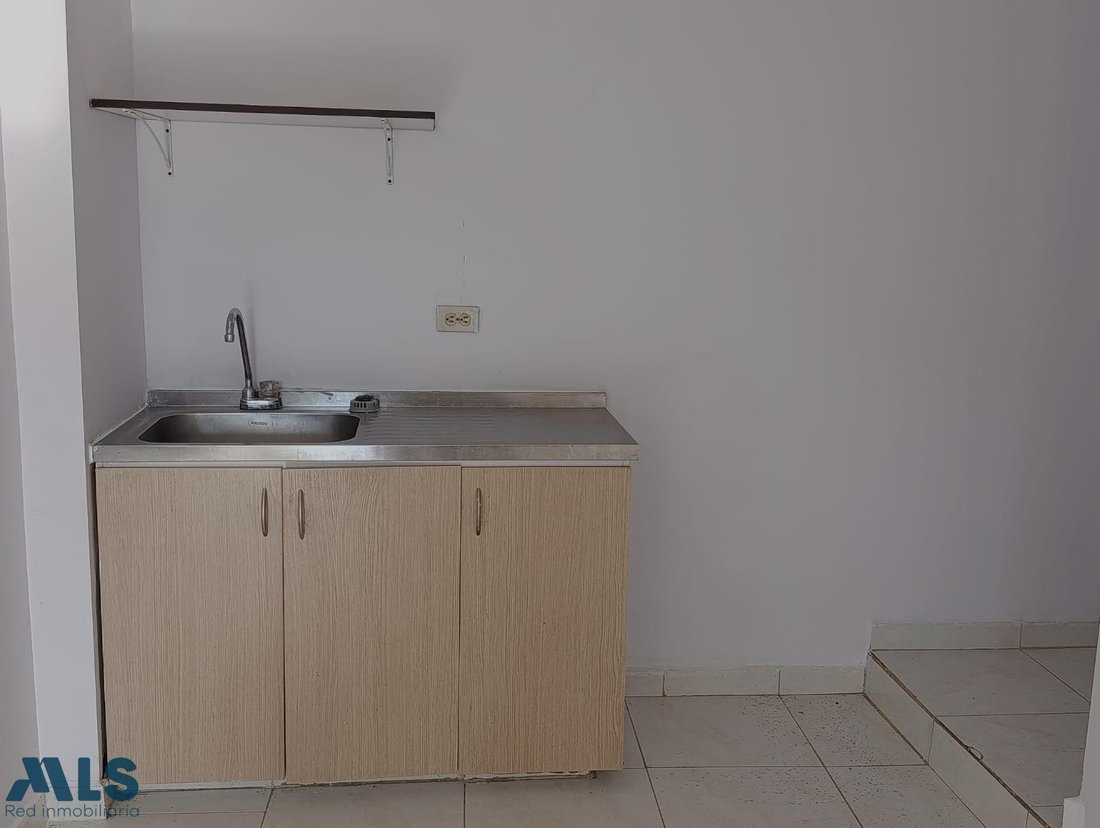 House in Medellín, Antioquia, Colombia 5 - 18515645