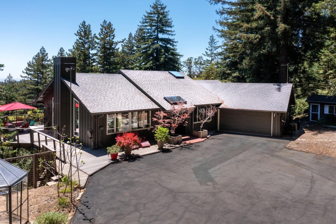 House in Los Gatos, California, United States 1 - 18511649
