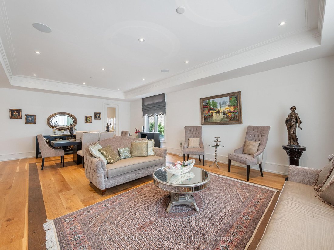 House in Toronto, Ontario, Canada 5 - 18514489