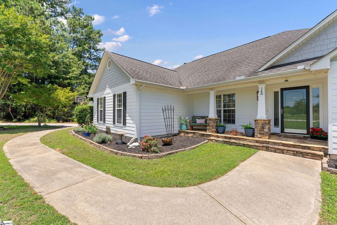 House in Fountain Inn, South Carolina, United States 3 - 18514962