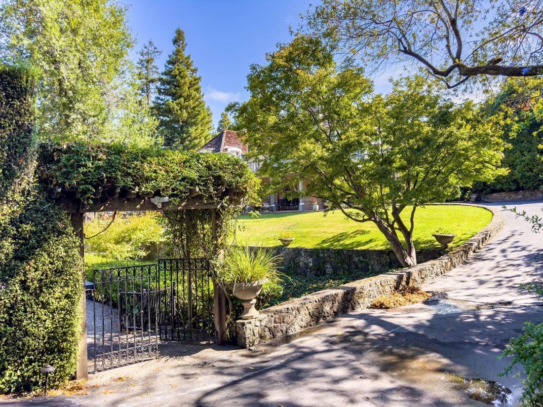 House in Burlingame, California, United States 5 - 18515238