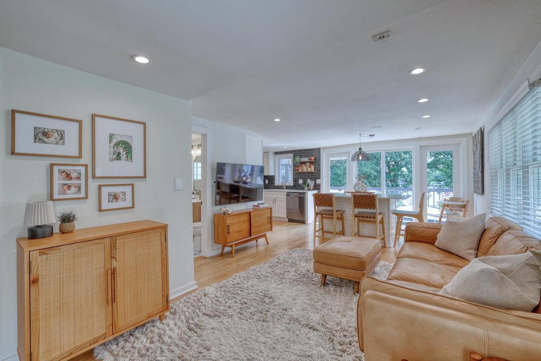 House in Nashotah, Wisconsin, United States 5 - 18515088