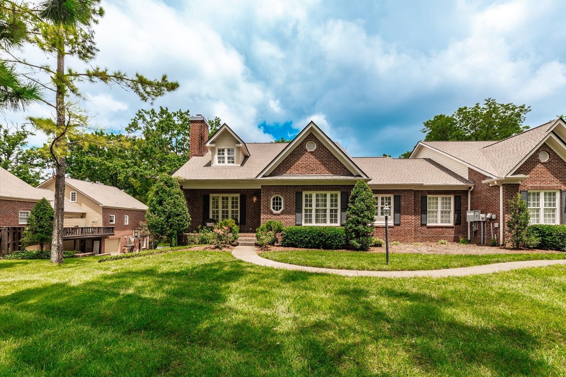 House in Forest Hills, Tennessee, United States 1 - 18515176