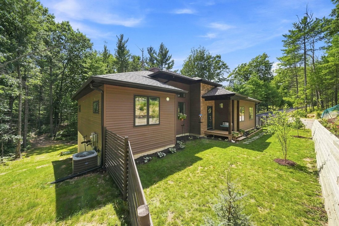 House in Traverse City, Michigan, United States 2 - 18508213