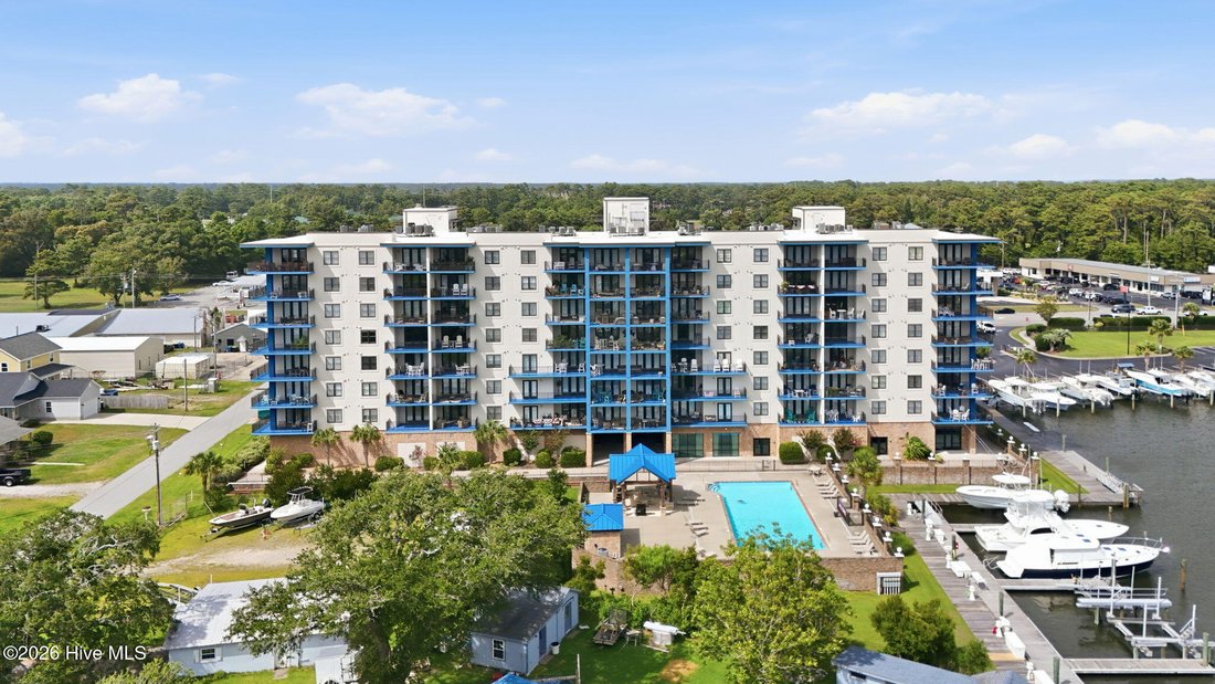 Condo in Morehead City, North Carolina, United States 3 - 18512229
