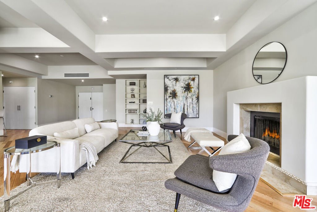 Condo in Beverly Hills, California, United States 3 - 18511077