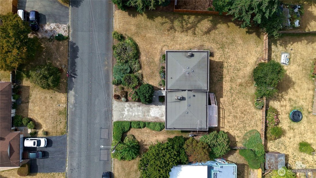 Des Moines, Washington, United States 5 - 18509819