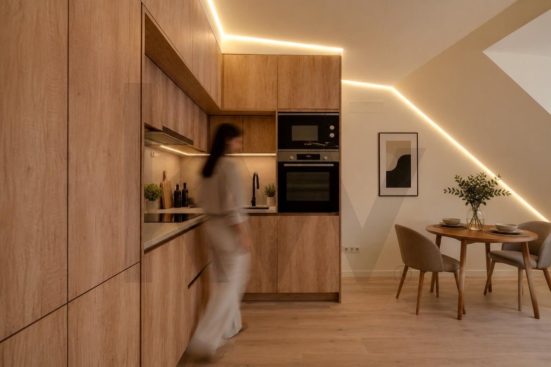 Apartment in Misericordia, Lisbon, Portugal 2 - 15718062