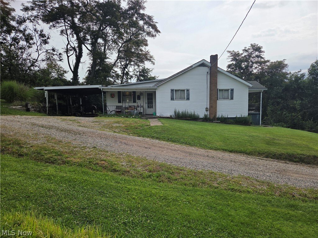 House in Saint Clairsville, Ohio, United States 4 - 18514976