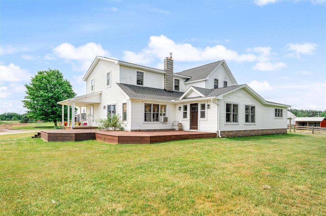 House in Tustin, Michigan, United States 1 - 18520153