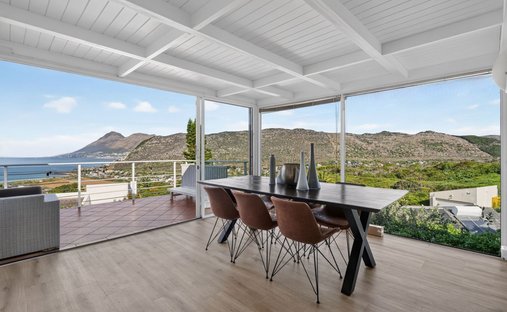 House in Cape Town, Western Cape, South Africa 1