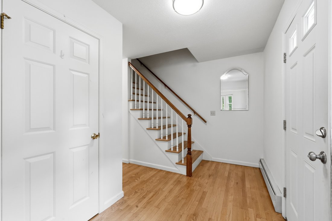 House in Farmington, Connecticut, United States 4 - 18516651