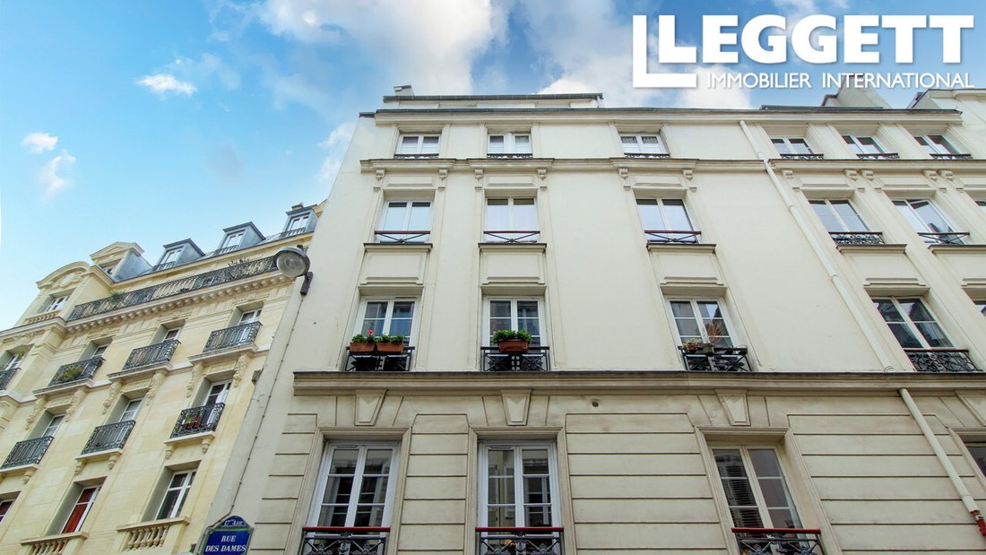 Apartment in La Fourche-Guy Môquet, Paris 17e Arrondissement, Paris 1 - 14329651