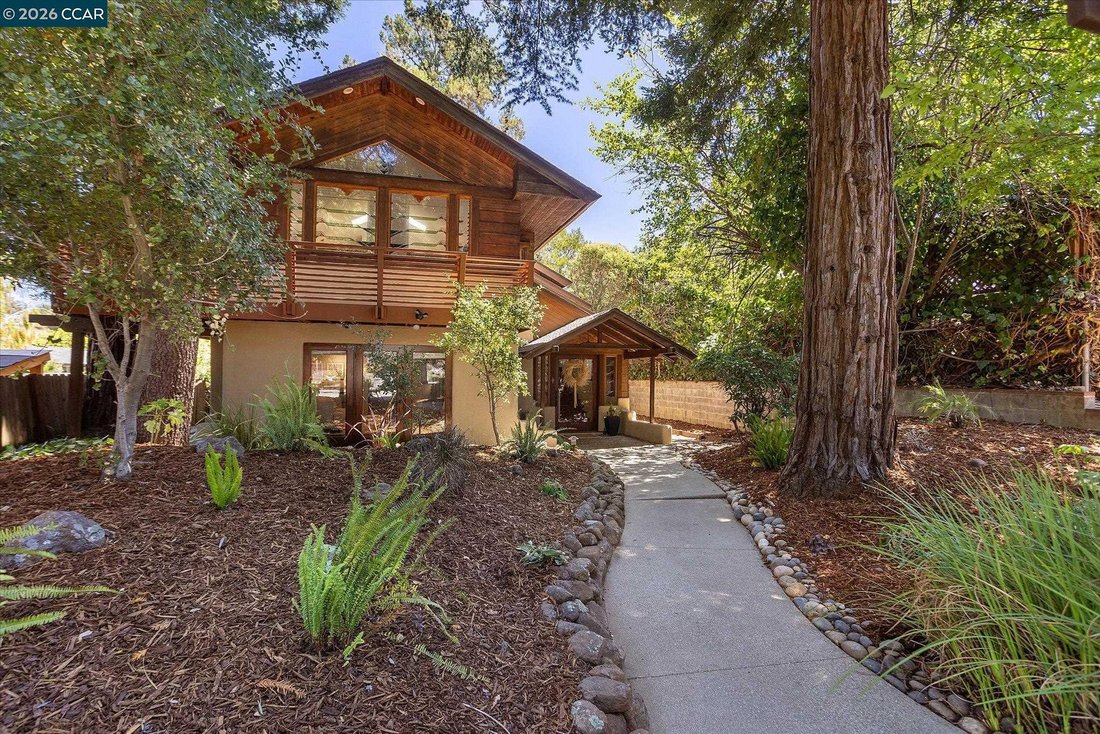 House in Castro Valley, California, United States 4 - 18511673